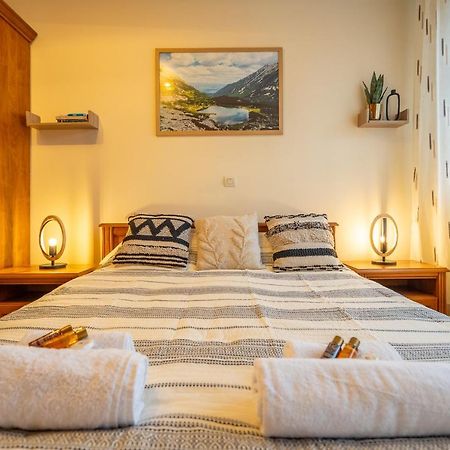 Premium Comfy 2Bdr Apt - Free Parking - Fast Wi-Fi Sofia Exterior photo