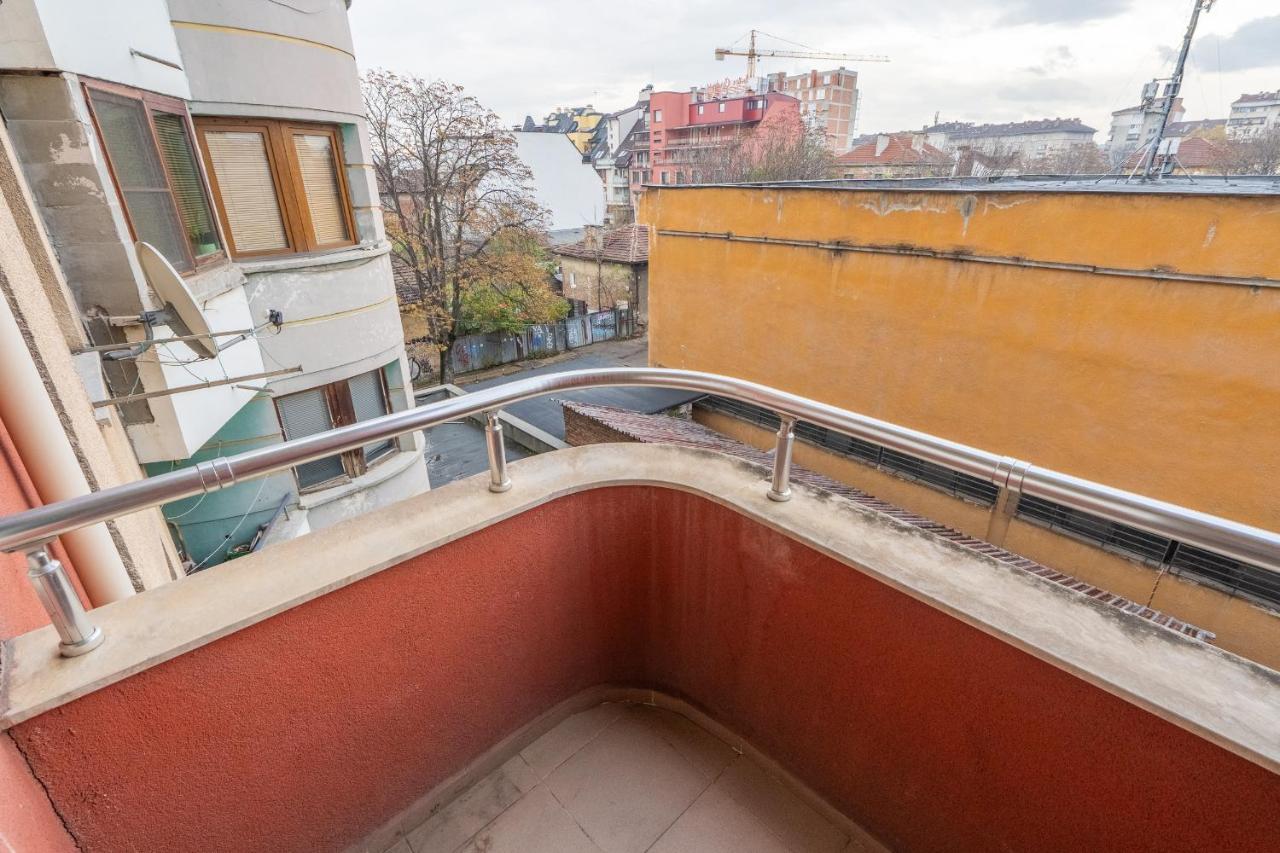 Premium Comfy 2Bdr Apt - Free Parking - Fast Wi-Fi Sofia Exterior photo