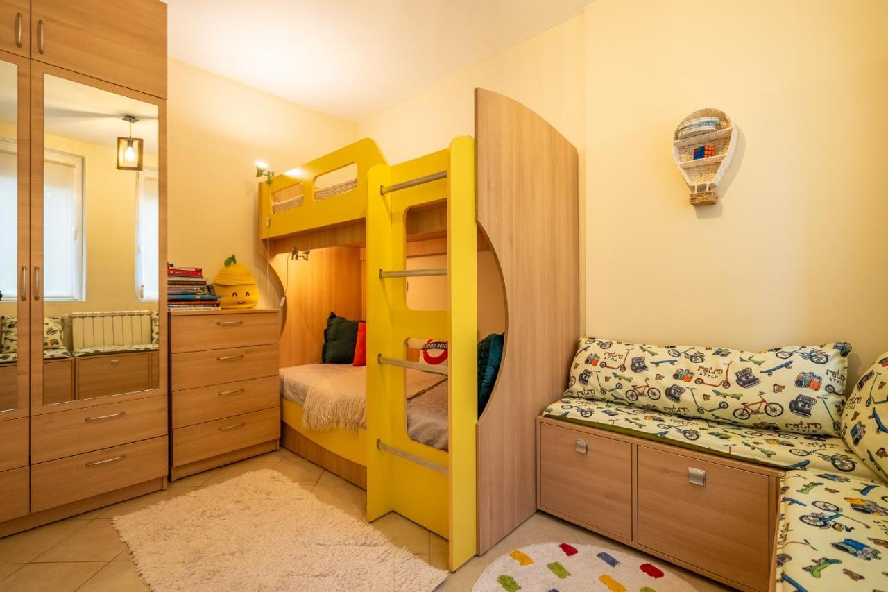 Premium Comfy 2Bdr Apt - Free Parking - Fast Wi-Fi Sofia Exterior photo